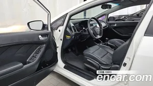 Kia K3, 2017 — миниатюра 13