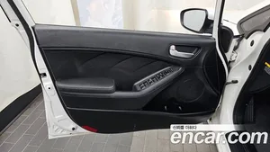 Kia K3, 2017 — миниатюра 14