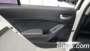 Kia K3, 2017 — миниатюра 15
