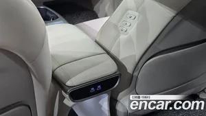 Genesis GV60, 2022 — миниатюра 29