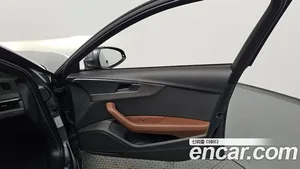 Audi A4, 2019 — миниатюра 13