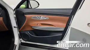 Genesis GV70, 2023 — миниатюра 14