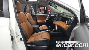 Toyota RAV4, 2016 — миниатюра 16