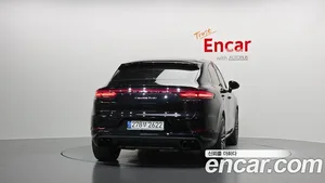 Porsche Cayenne, 2022 — миниатюра 4