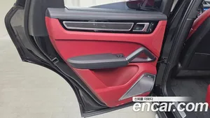 Porsche Cayenne, 2022 — миниатюра 15