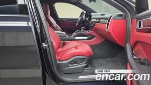 Porsche Cayenne, 2022 — миниатюра 16