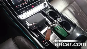 Audi A8, 2020 — миниатюра 9