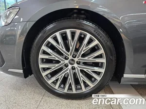 Audi A8, 2022 — миниатюра 7