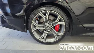 Kia Stinger, 2017 — миниатюра 5