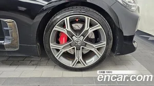 Kia Stinger, 2017 — миниатюра 7