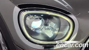 Mini Countryman, 2020 — миниатюра 8