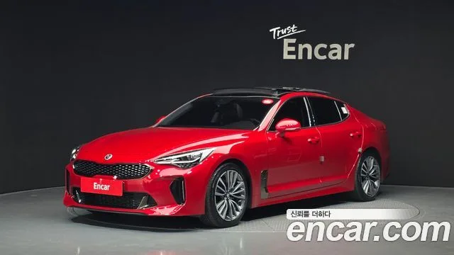 Kia Stinger, 2018 — фото автомобиля из Кореи