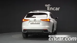Lexus NX, 2017 — миниатюра 4