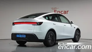 Tesla Model Y, 2026 — миниатюра 1