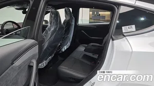 Tesla Model Y, 2026 — миниатюра 15