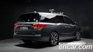Honda Odyssey, 2018 — миниатюра 2