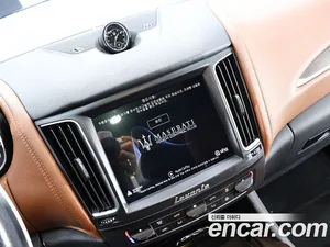 Maserati Levante, 2019 — миниатюра 7