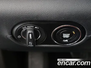 Maserati Levante, 2019 — миниатюра 11