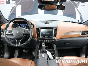 Maserati Levante, 2019 — миниатюра 14