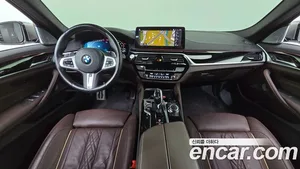 BMW 5-Series, 2022 — миниатюра 9