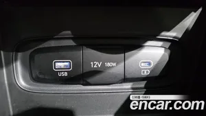 Hyundai Venue, 2023 — миниатюра 19