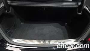 Genesis G90, 2019 — миниатюра 26