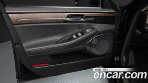 Genesis G90, 2019 — миниатюра 14