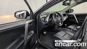 Toyota RAV4, 2015 — миниатюра 10