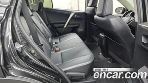 Toyota RAV4, 2015 — миниатюра 12