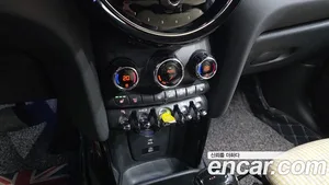Mini Cooper, 2023 — миниатюра 28