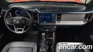 Ford Bronco, 2023 — миниатюра 10
