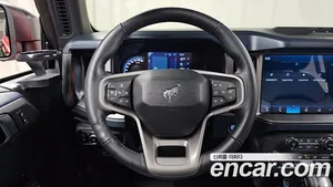 Ford Bronco, 2023 — миниатюра 19