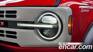 Ford Bronco, 2023 — миниатюра 8