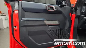 Ford Bronco, 2023 — миниатюра 14