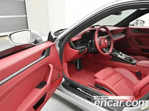 Porsche 911, 2025 — миниатюра 11