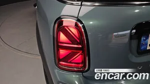 Mini Countryman, 2023 — миниатюра 9