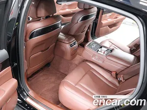 Genesis G90, 2023 — миниатюра 11