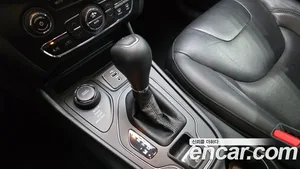 Jeep Cherokee, 2018 — миниатюра 12