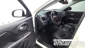 Jeep Cherokee, 2018 — миниатюра 13