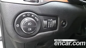 Jeep Cherokee, 2018 — миниатюра 24