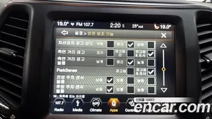 Jeep Cherokee, 2018 — миниатюра 30