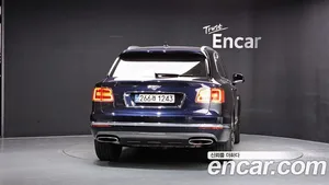 Bentley Bentayga, 2017 — миниатюра 4