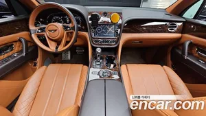 Bentley Bentayga, 2017 — миниатюра 7