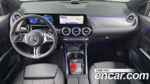 Mercedes-Benz EQA, 2025 — миниатюра 9