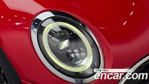 Mini Clubman, 2024 — миниатюра 8