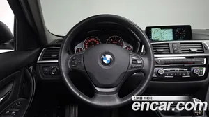 BMW 3-Series, 2017 — миниатюра 18