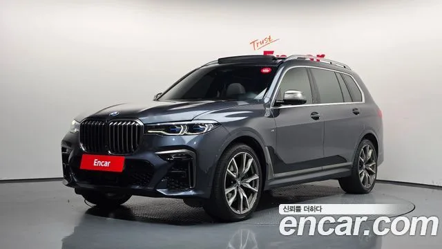 BMW X7, 2022 — фото автомобиля из Кореи
