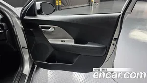 Kia Niro, 2022 — миниатюра 14