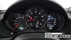 Porsche 718, 2018 — миниатюра 11