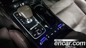 Kia Stinger, 2017 — миниатюра 12